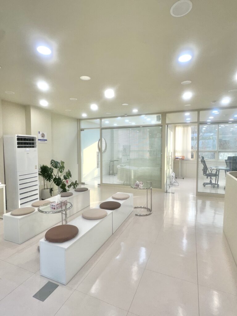 釜山・田浦にあるMOMO BEAUTY STUDIOの店内
